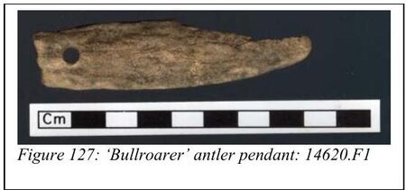 Çatalhöyük 14620.F1, the exact published photograph and scale; described as an antler pendant of the bullroarer type.