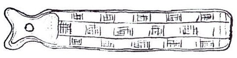 Gadebusch decorated bone blade, Beltz’s drawing with fish-tail terminal and hole.