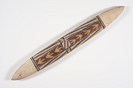Spencer Museum of Art 2020.0073, the painted double-pointed bullroarer