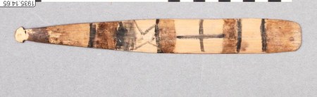 The Noanamá (Wounaan) sigur-wauna collected on Wassén's 1935 expedition to the San Juan River, Chocó — a slender wooden blade banded and...
