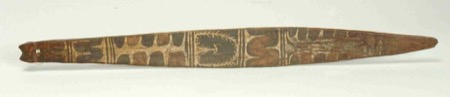 Sawos bull-roarer — Wereldmuseum / NMVW (WM-54658).