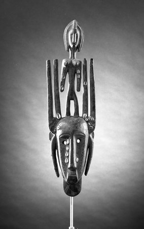 N’Tomo (N’Domo) society mask, Bamana, Mali, late 19th–early 20th century — the initiation society that Servier’s account ties to the first...